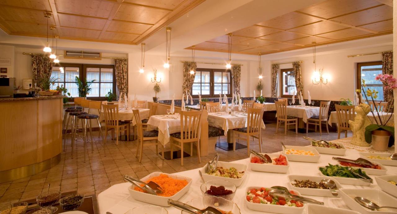 Pension Angelo Corvara In Badia Extérieur photo